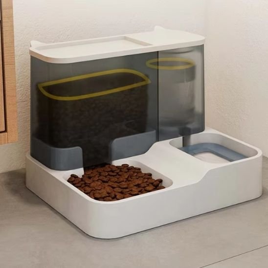 Distributeur de croquettes pour Chat